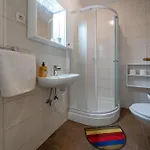 Comfortable Obad, 4 Min Walk To Znjan Daire *