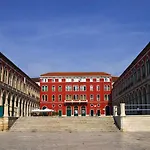 Comfortable Obad, 4 Min Walk To Znjan Daire *