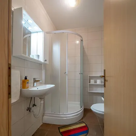 Comfortable Obad, 4 Min Walk To Znjan * 斯普利特