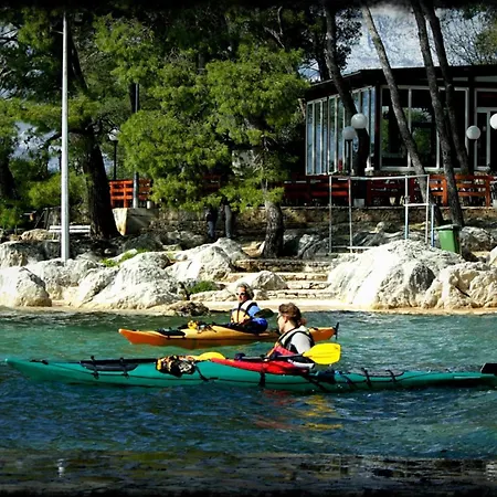 Apartment Comfortable Obad, 4 Min Walk To Znjan Split
